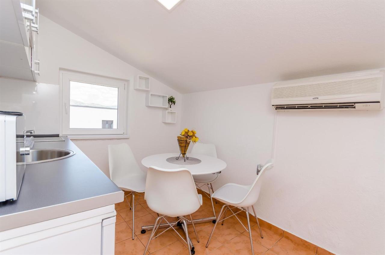 Apartment Ljubica Okrug Gornji Bagian luar foto